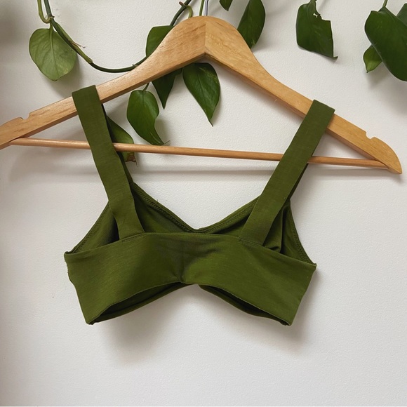 PARADE Bralette | XS - Picture 2 of 4